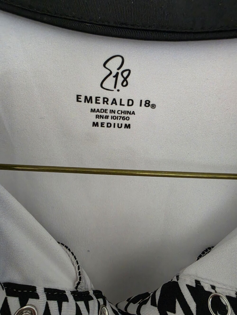 Emerald 18 Golf Dress - Picture 3 of 3